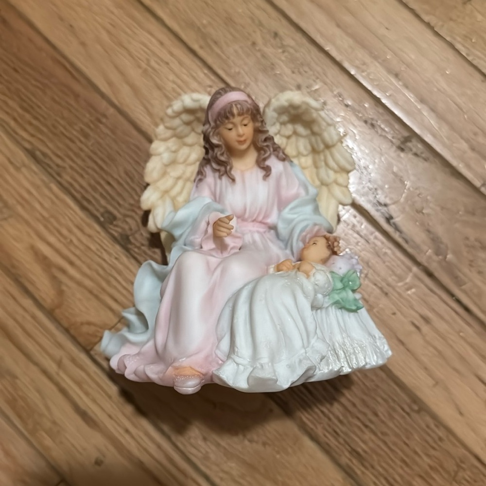 NIB Malco Baby Gifts Christening, Baptism keepsake Guardian Angel & Baby statue.